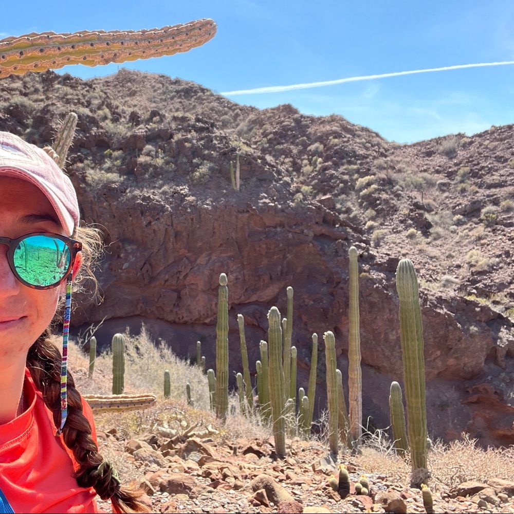 Meet your Posher, Dana